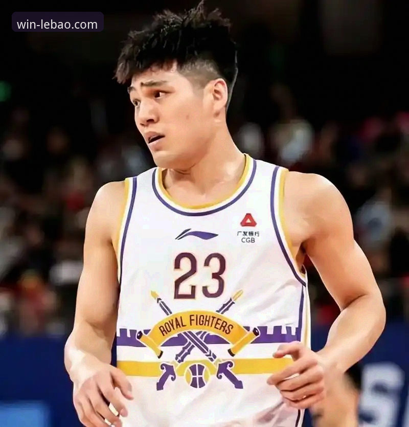CBA状元陈国豪“回避条款”事件深度分析：从交易规则看职业联赛的商业逻辑